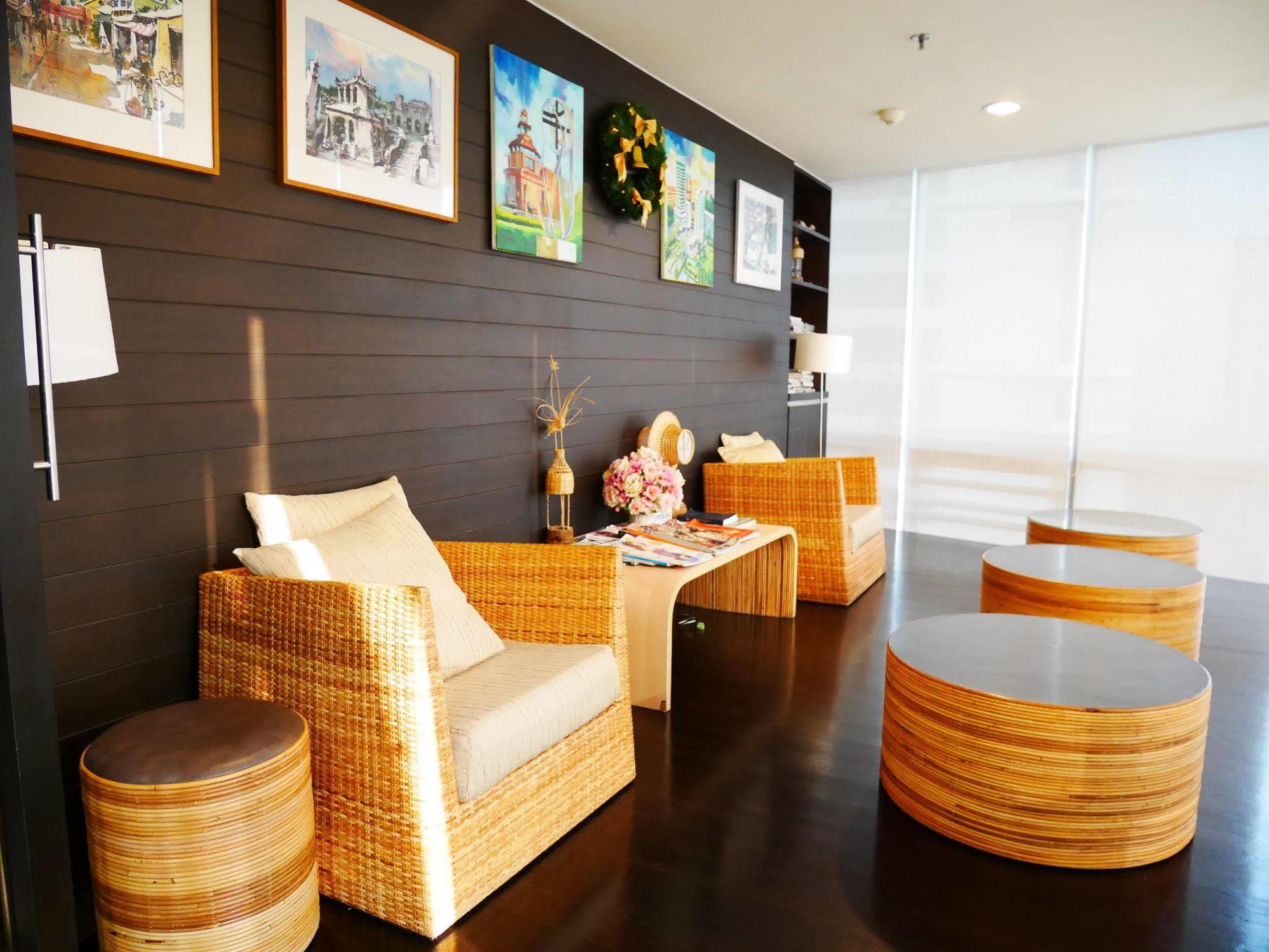 Swutel Hotel Бангкок Экстерьер фото